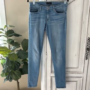 Flying Monkey Light Wash Skinny Jeans, Women’s Size 28